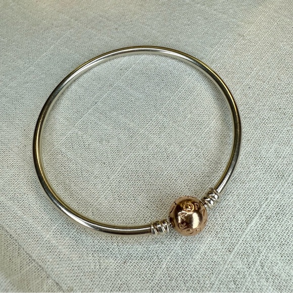 EUC Pandora Sterling Silver Bangle Bracelet w/ Pandora Rose Clasp - Picture 14 of 17